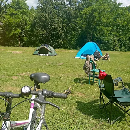 Camp Greenbear Outdoor Kemp Beserovina