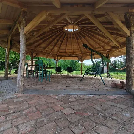 Camp Greenbear Outdoor Kemp *